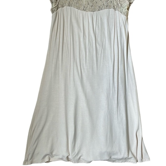 Sundance Sweetheart Lace Dress - Picture 6 of 7